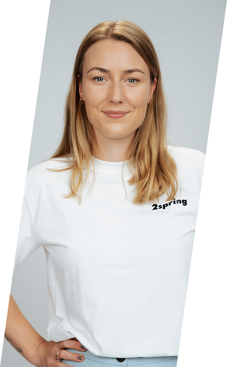 2spring_flexibles-Branding-Startups-Profilbild-Lea-Brand-Corporate-Designer